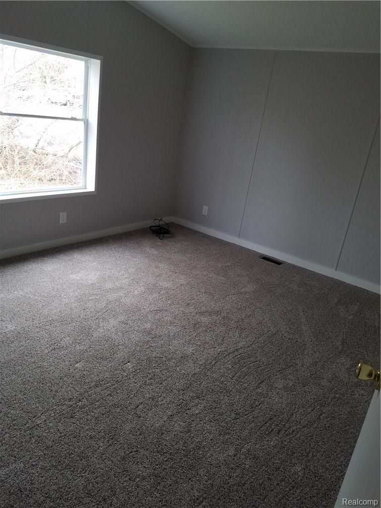 14010 West Point Street Taylor, MI 48180 - Photo 21 of 27 20170210_112558.jpg