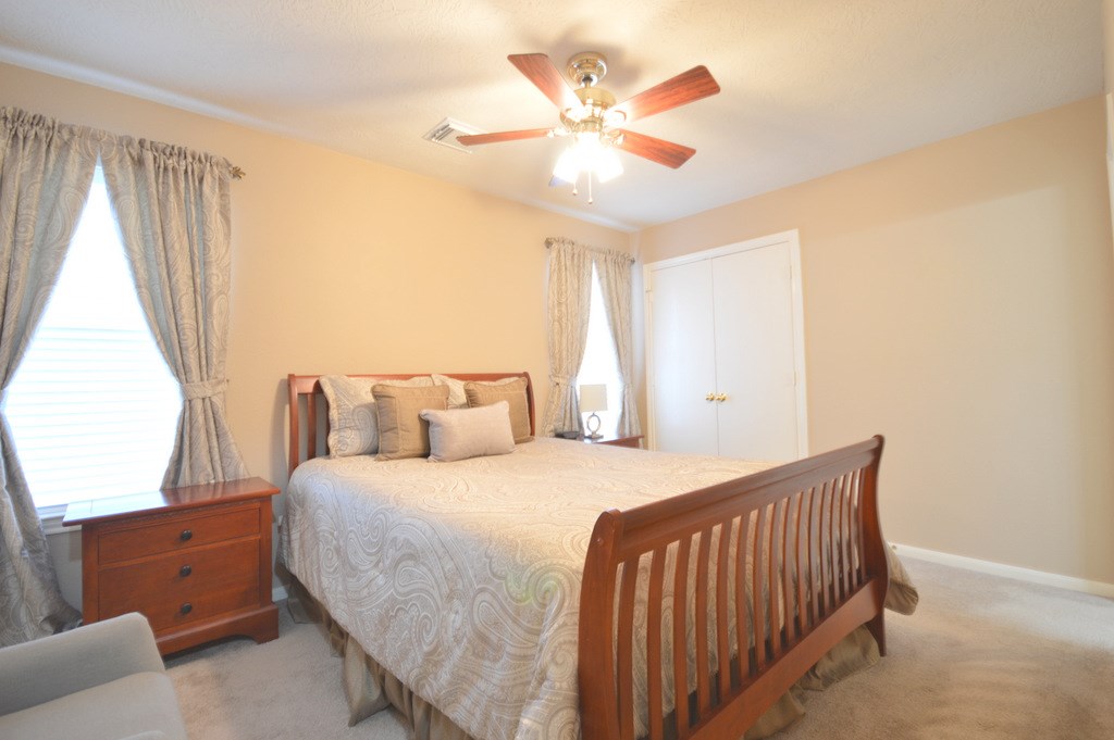 2627 Spring Dusk Drive Spring, TX 77373 - Photo 10 of 24