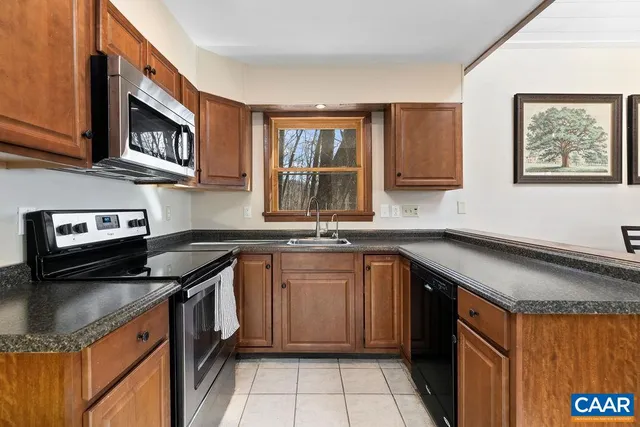 $434,000 | 145 Firtree Drive, Roseland, VA 22967