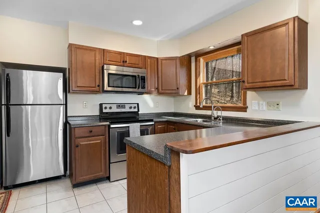 $434,000 | 145 Firtree Drive, Roseland, VA 22967