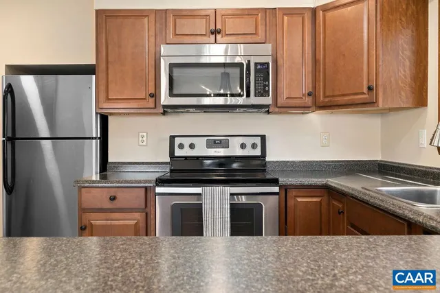 $434,000 | 145 Firtree Drive, Roseland, VA 22967