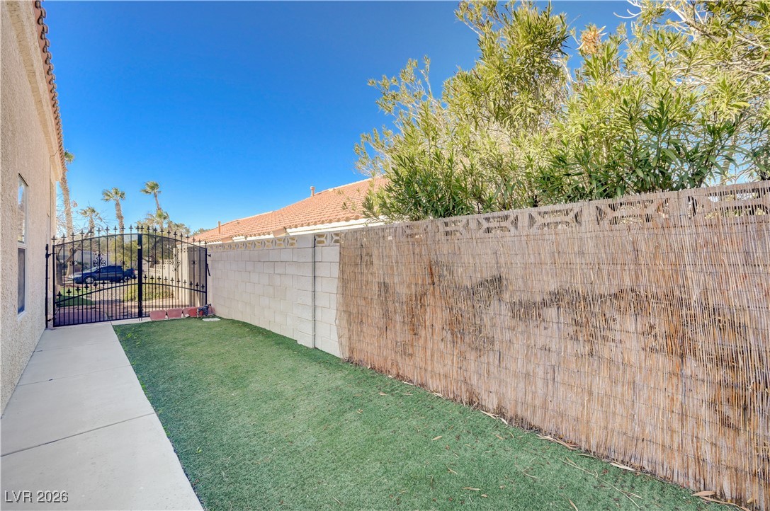 14 Barton Spring Circle Henderson, NV 89074 - Photo 50 of 64 View of the side yard & Gate