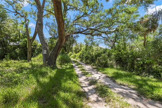 $1,599,990 | 300 President Street, Dunedin, FL 34698