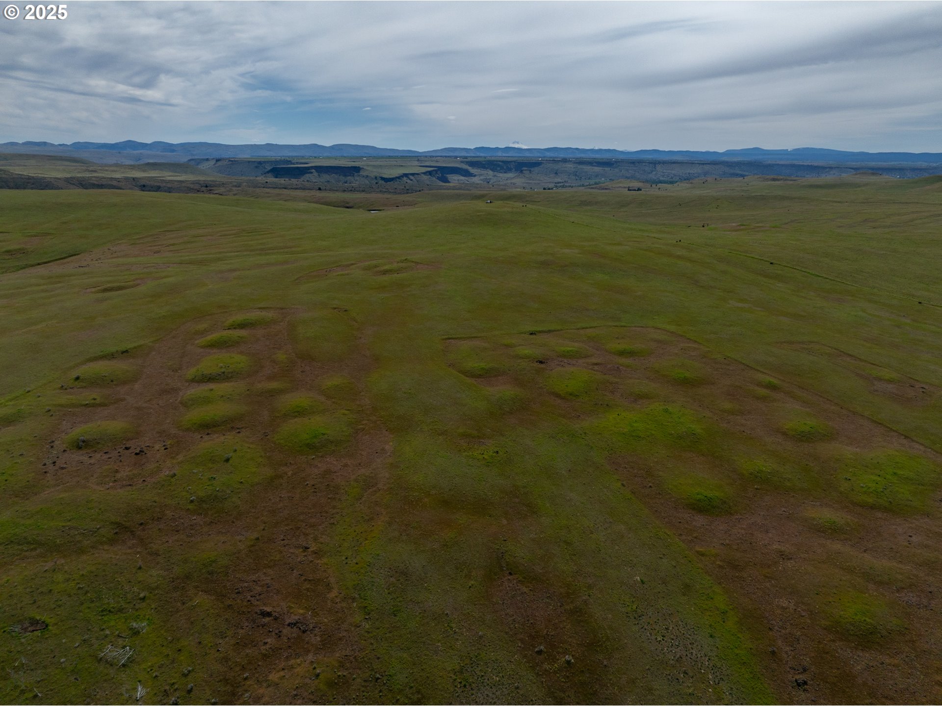 0 Sand Road Tygh Valley, OR 97063 - Photo 3 of 7 a view of an ocean