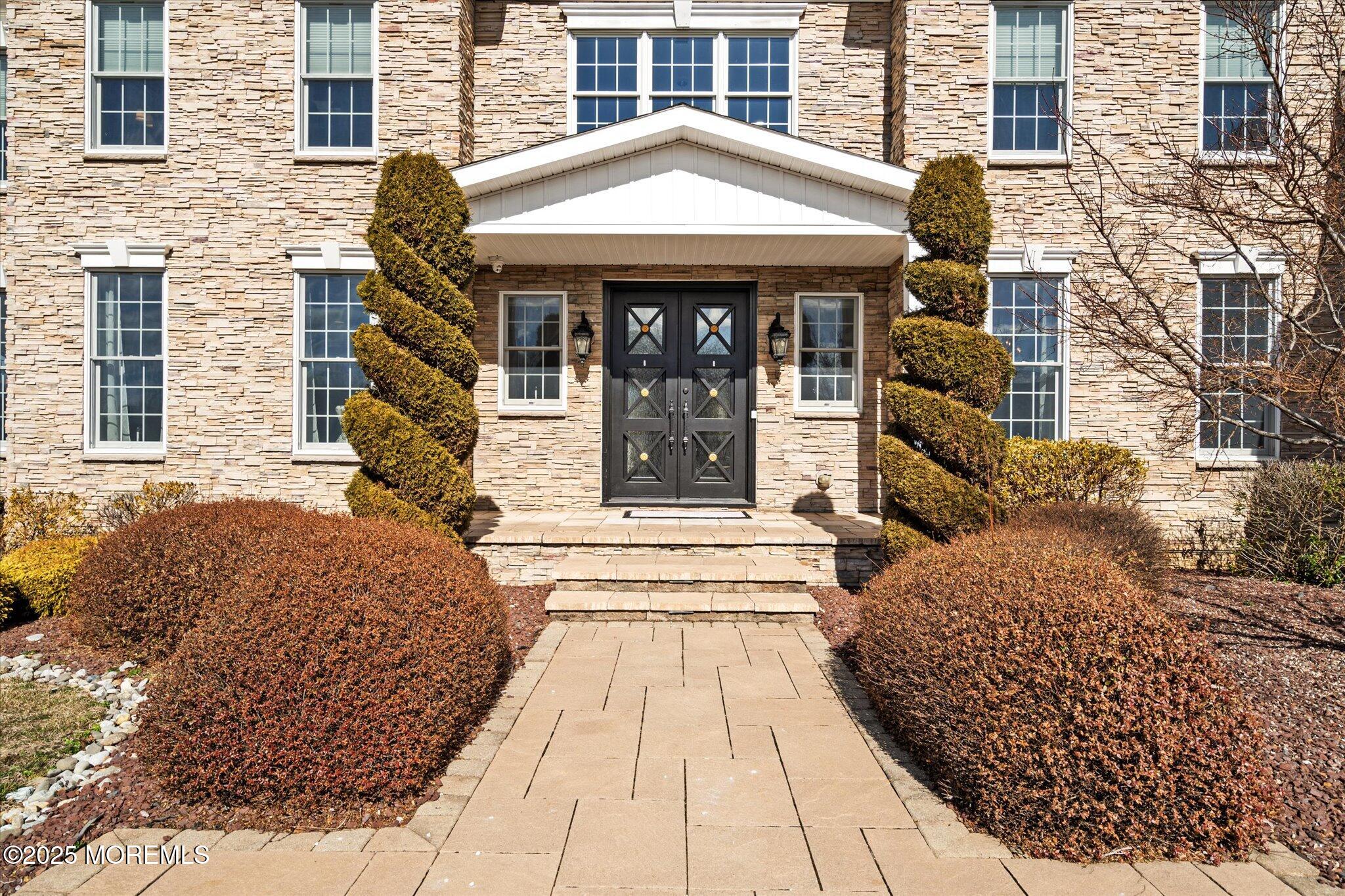 33 Weathervane Circle Cream Ridge, NJ 08514 - Photo 5 of 80 front door