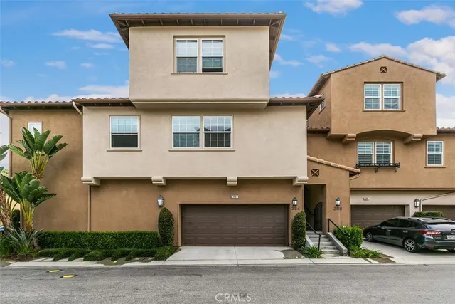 $4,000 | 386 Quail, Irvine, CA 92603