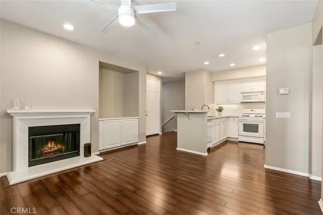 $3,950 | 386 Quail, Irvine, CA 92603