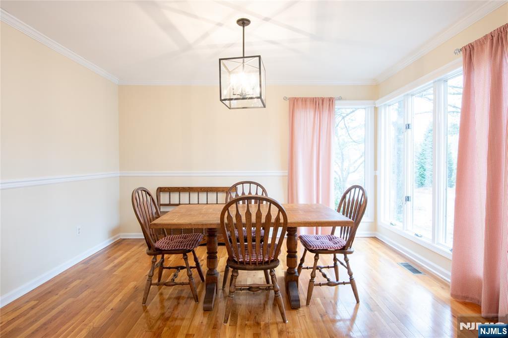 28 Old 4th Drive Oak Ridge, NJ 07438 - Photo 12 of 41