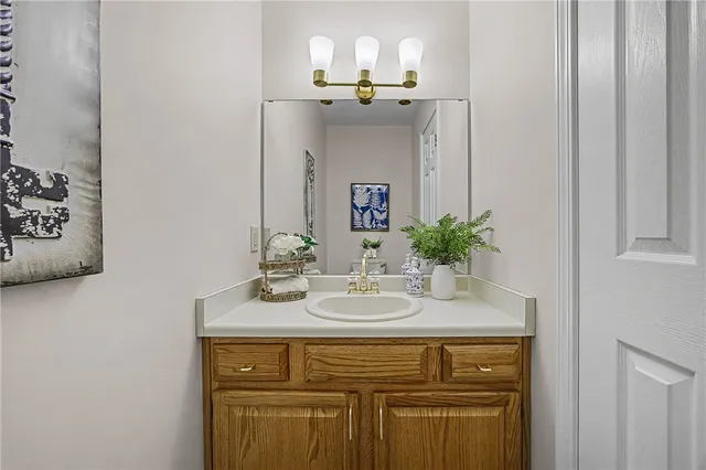 $249,900 | 1322 Courtney Drive, Victor, NY 14564