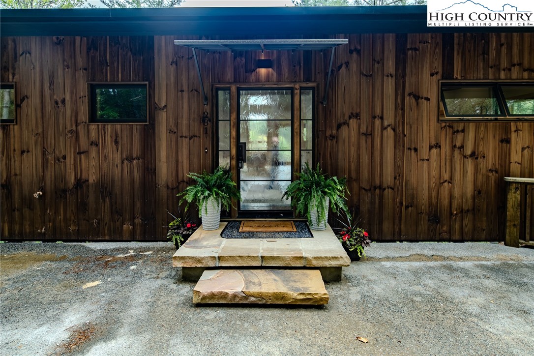 281 New Riv Farms Road Fleetwood, NC 28626 - Photo 3 of 50