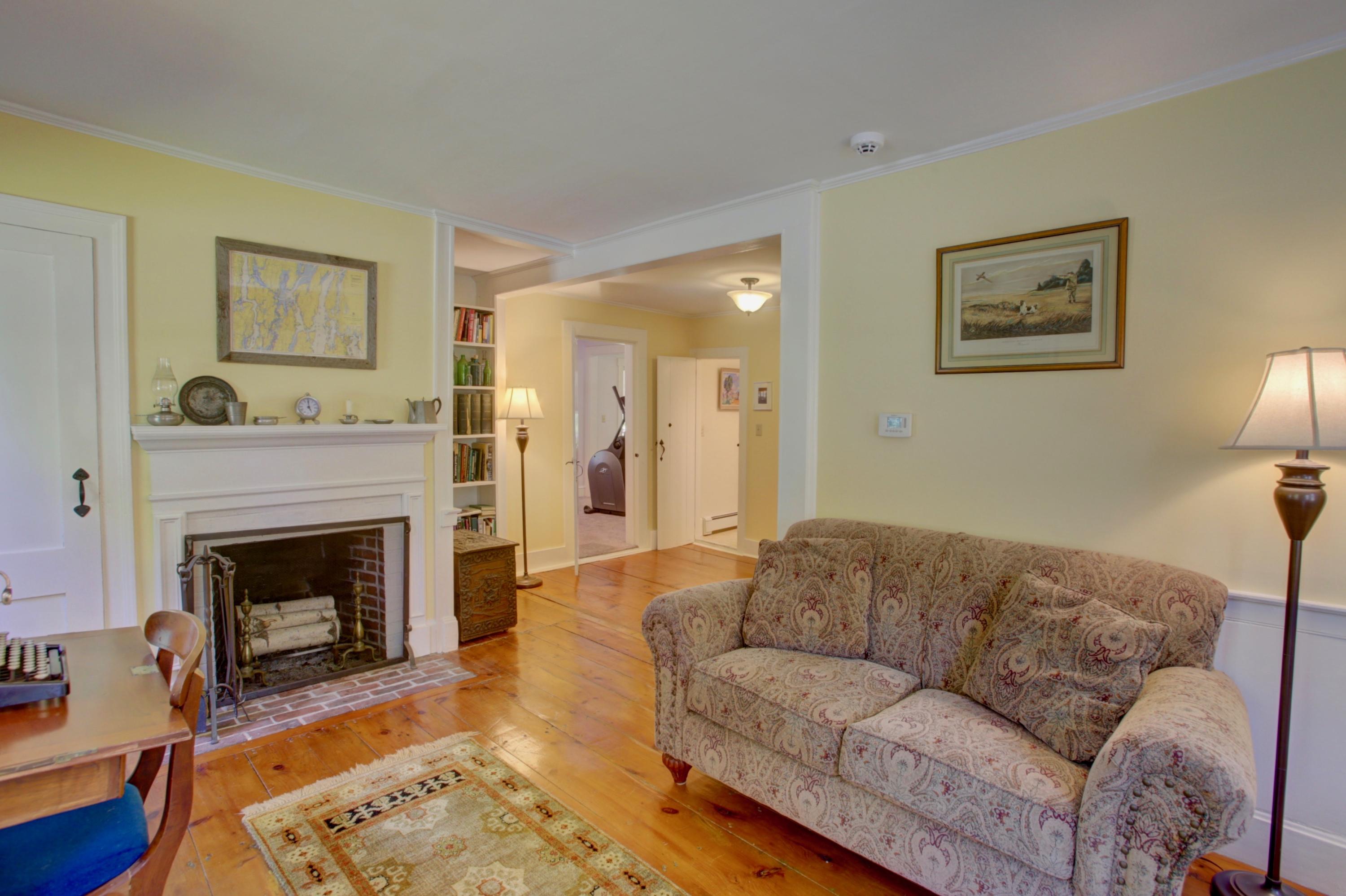 159 Foreside Road Cumberland, ME 04110 - Photo 29 of 52 63