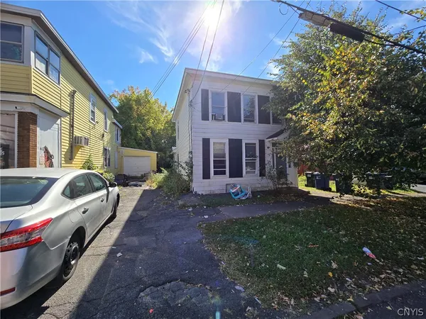 $189,900 | 410 Ash Street, Syracuse, NY 13208