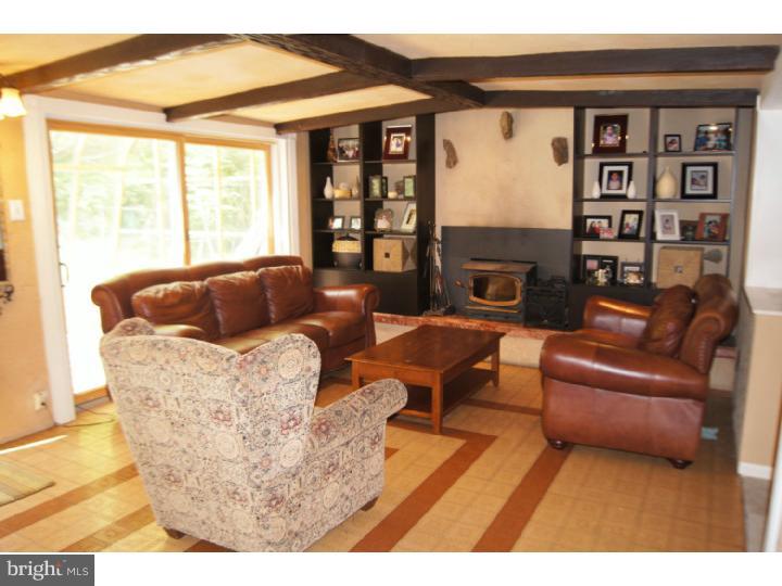 2 Sunan Road Broomall, PA 19008 - Photo 13 of 25 Great Room