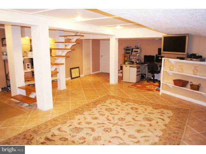 2 Sunan Road Broomall, PA 19008 - Photo 24 of 25 Basement - Finished