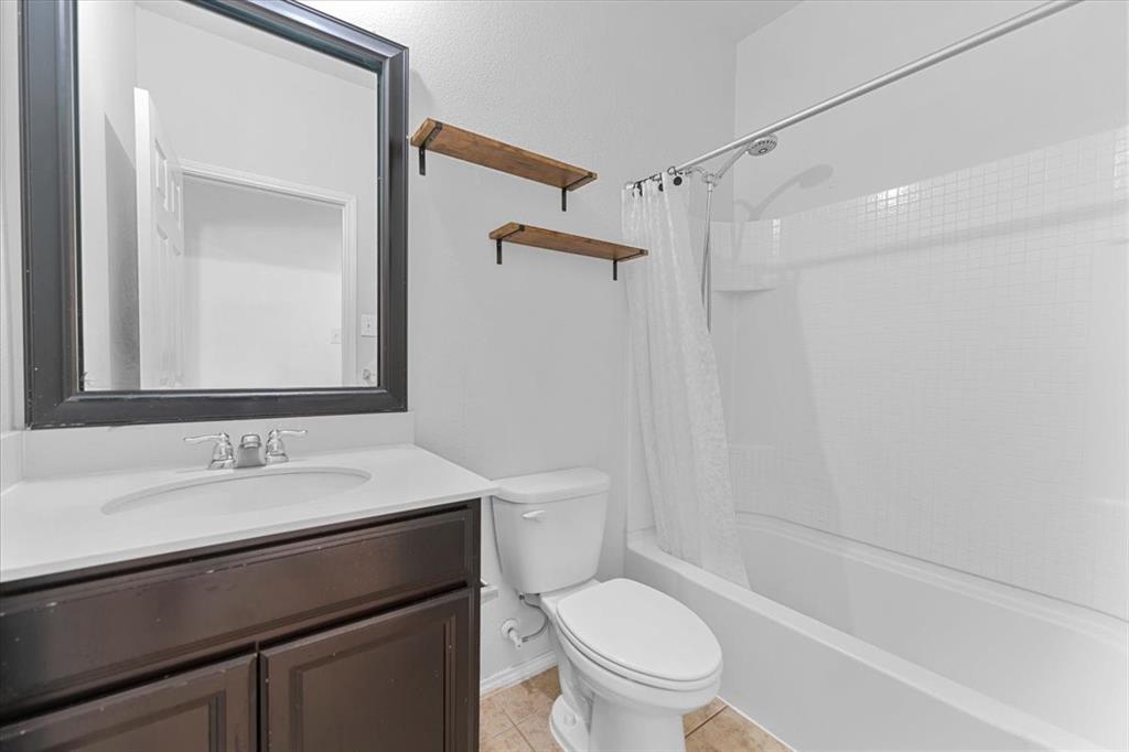 2412 Simmental Road Fort Worth, TX 76131 - Photo 11 of 20 Gallery Image 11