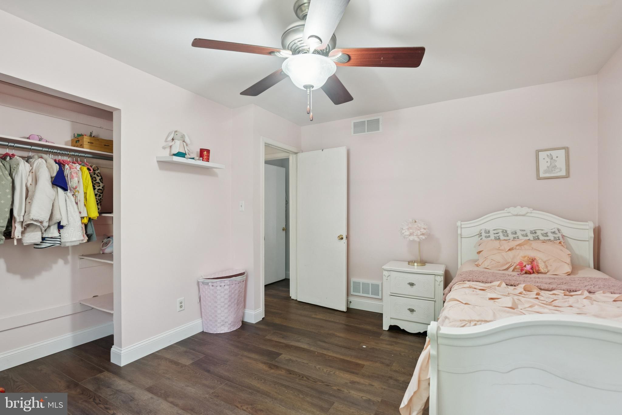 33 Palmetta Avenue Clementon, NJ 08021 - Photo 15 of 25 Gallery Image 15