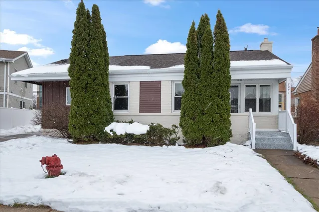 $675,000 | 7241 North Mc Vicker Avenue, Chicago, IL 60646