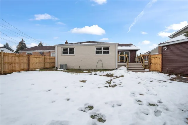 a view of a backyard of a house
