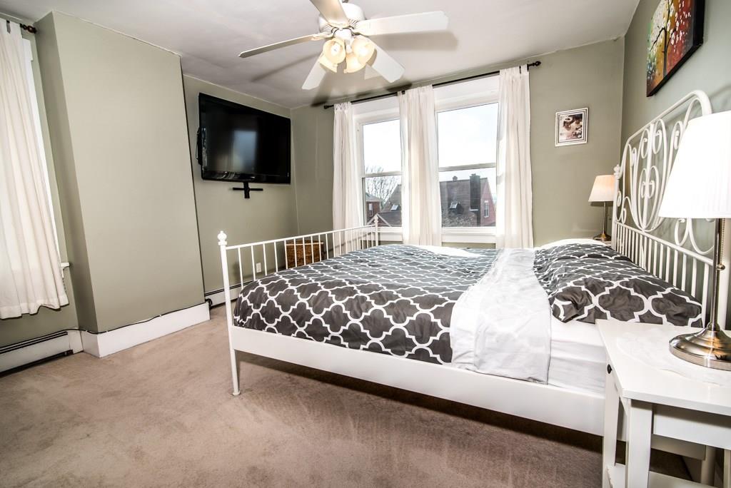 206 Richbarn Road Brighton Heights, PA 15212 - Photo 11 of 25 Gallery Image 11