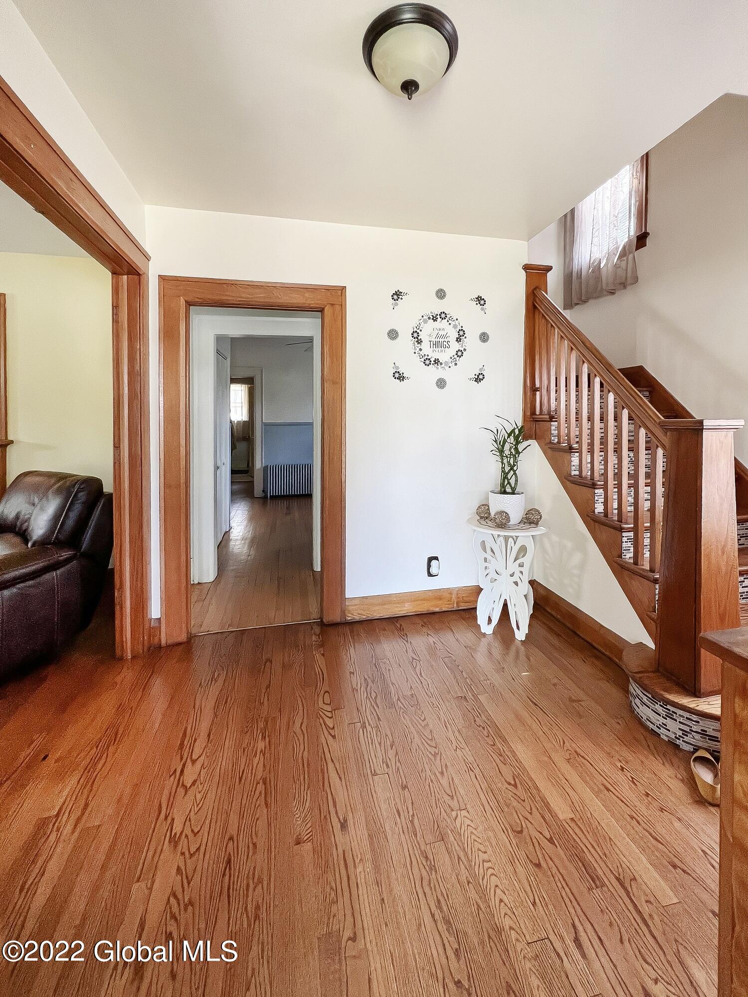 28 Eastholm Road Schenectady, NY 12304 - Photo 10 of 28 10 28 Eastholm Rd
