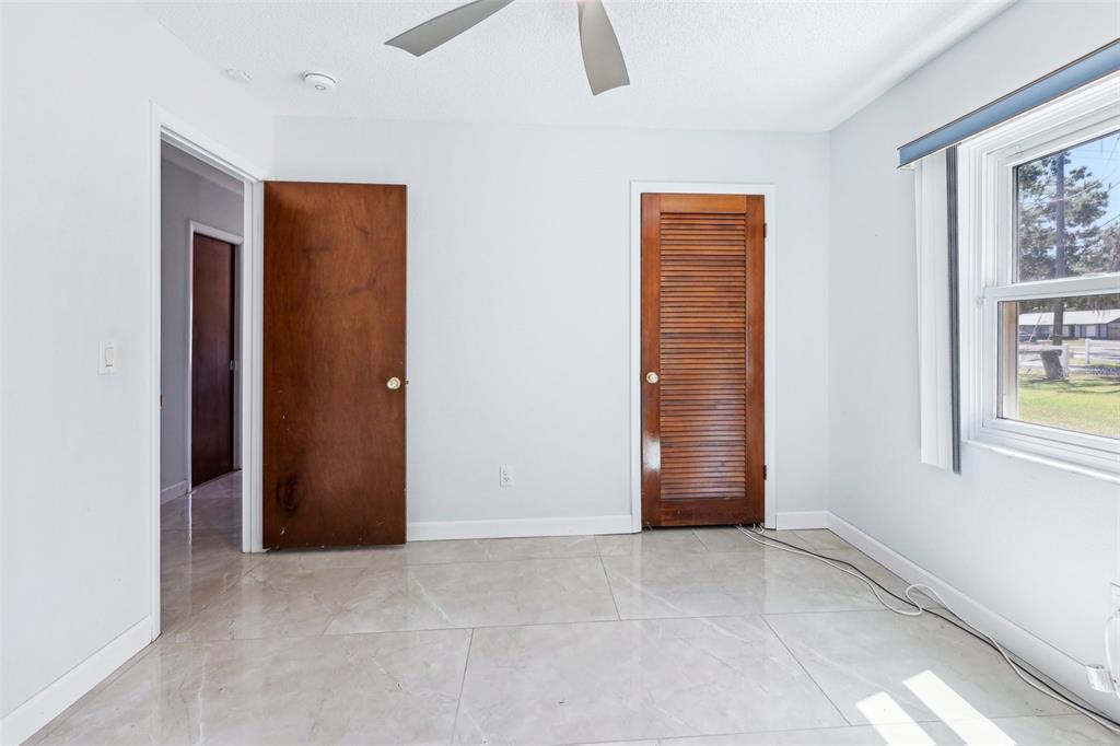 1226 Debuel Road Lutz, FL 33549 - Photo 25 of 39