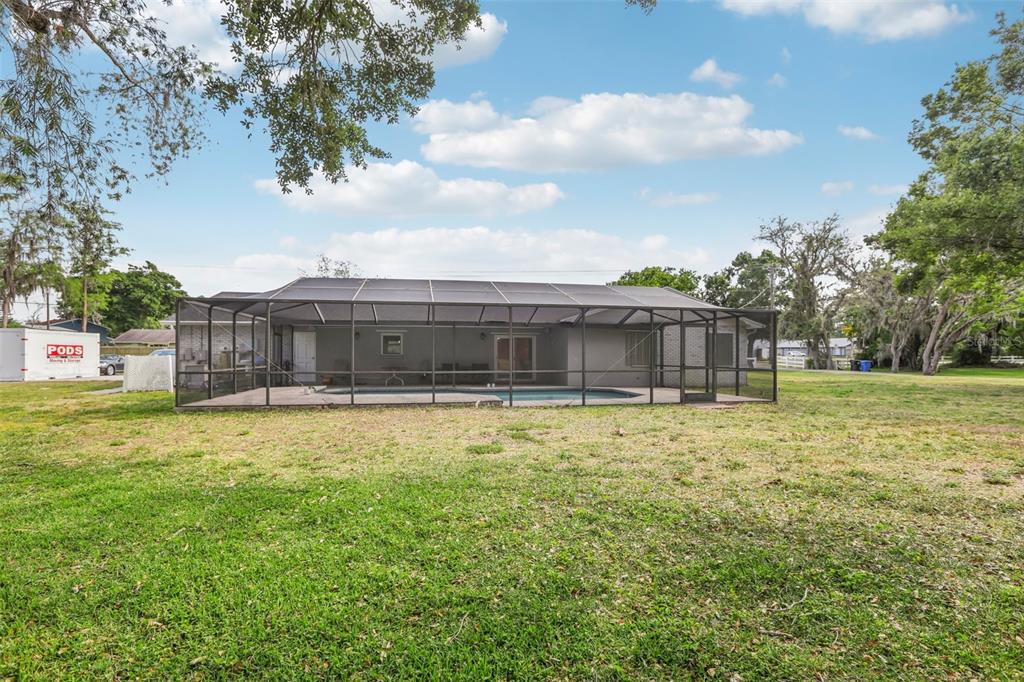 1226 Debuel Road Lutz, FL 33549 - Photo 31 of 39