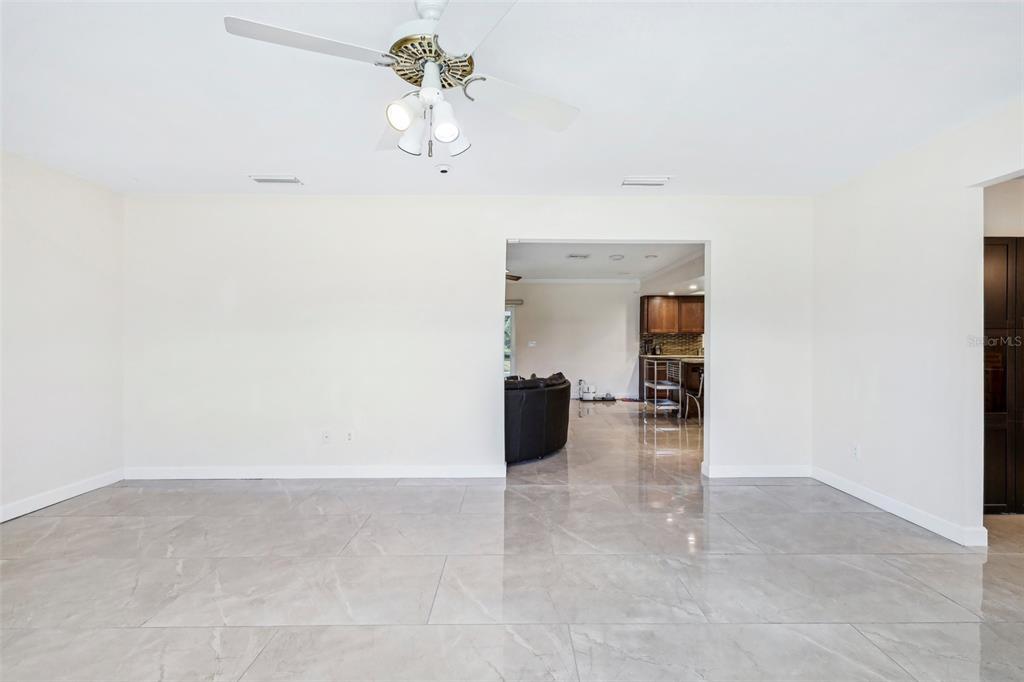 1226 Debuel Road Lutz, FL 33549 - Photo 9 of 39