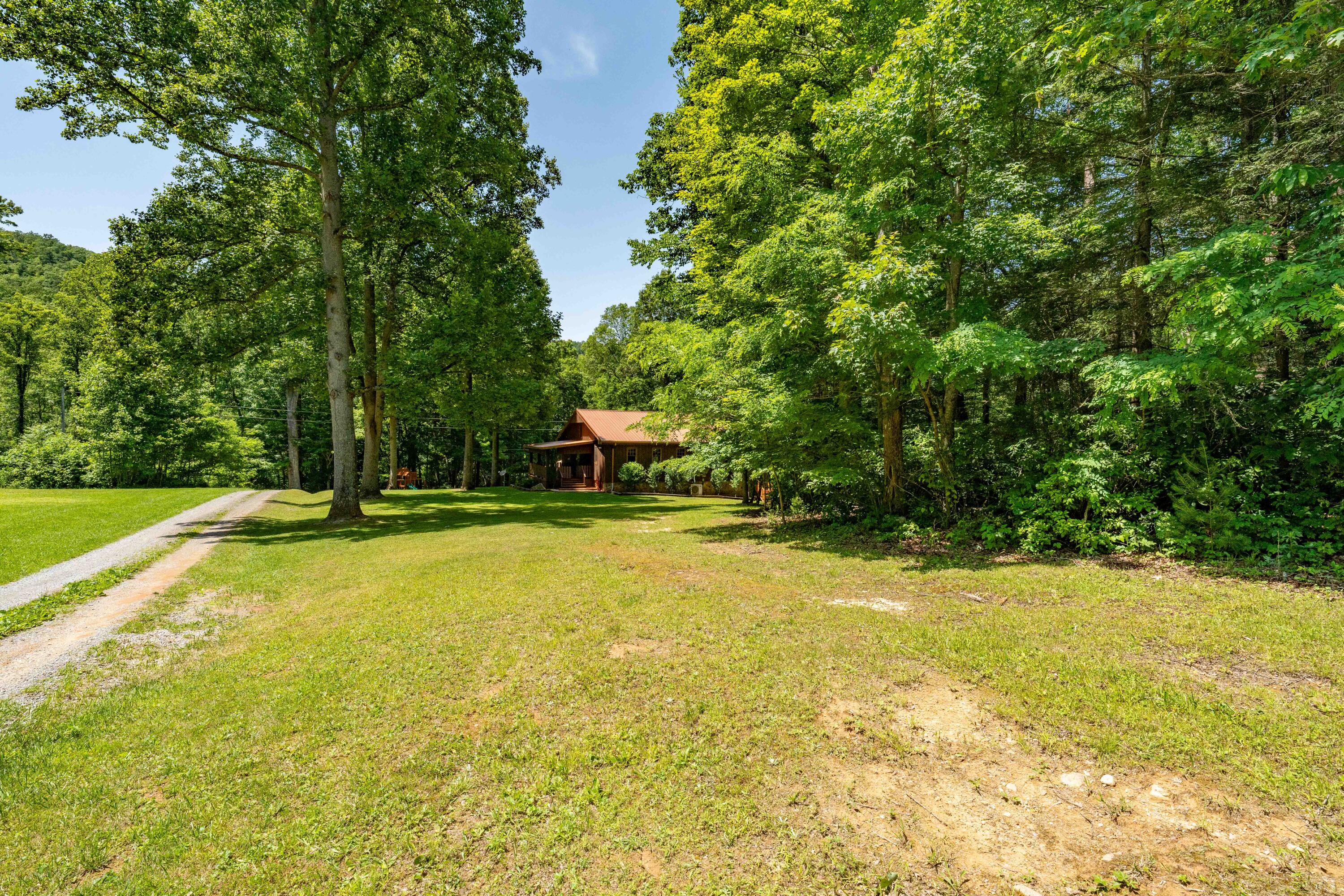 795 Hiram Clark Road Elizabethton, TN 37643 - Photo 21 of 107 795 Hiram Clark road (29 of 107)