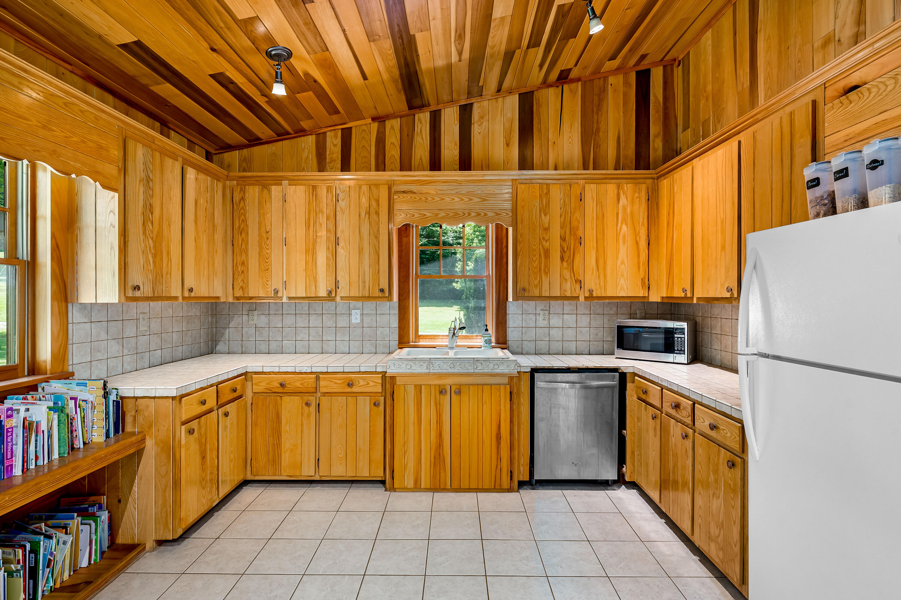 795 Hiram Clark Road Elizabethton, TN 37643 - Photo 78 of 107 795 Hiram Clark road (78 of 107)