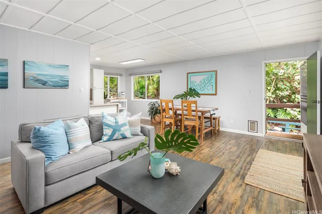 $1,235,000 | 3277 A Pacific Heights Road, Honolulu, HI 96813