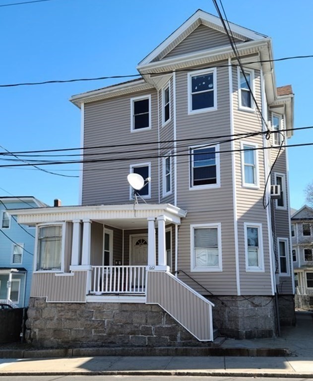 662 2nd Street Fall River, MA 02721 - Photo 1 of 11