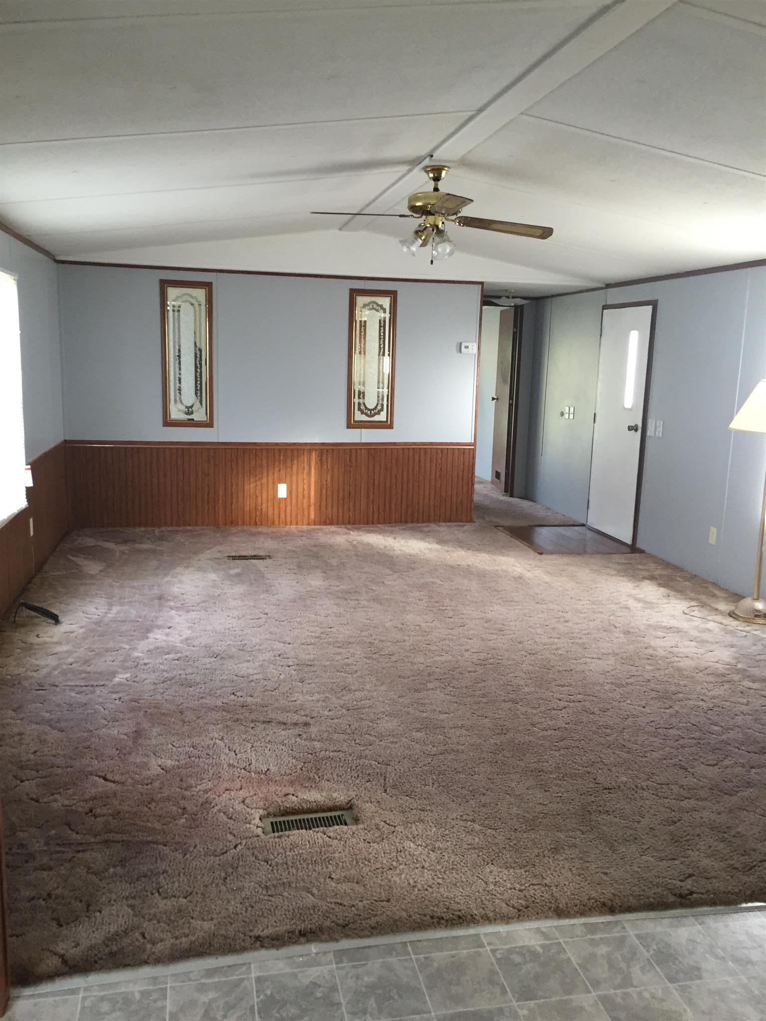 2175 Baggett Road Palmyra, TN 37142 - Photo 3 of 19