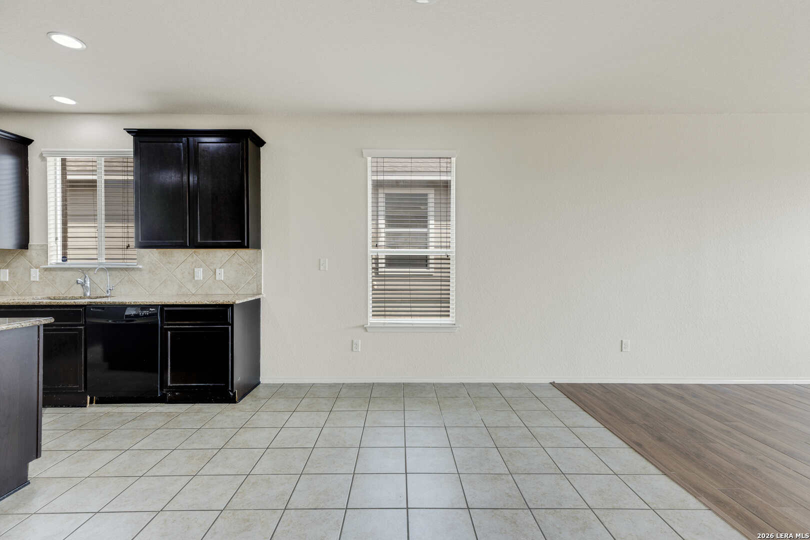 322 Walnut Crest Selma, TX 78154 - Photo 13 of 33 a view of a kitchen with microwave and cabinets