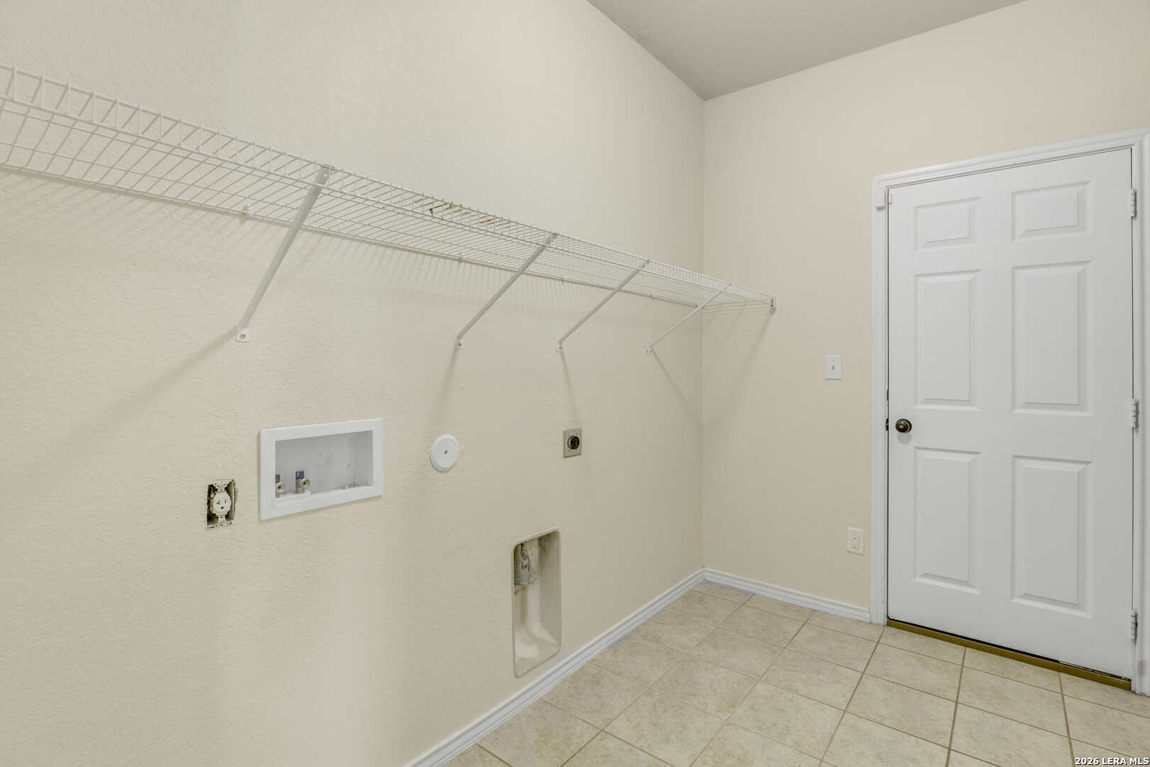 322 Walnut Crest Selma, TX 78154 - Photo 31 of 33 a view of small space