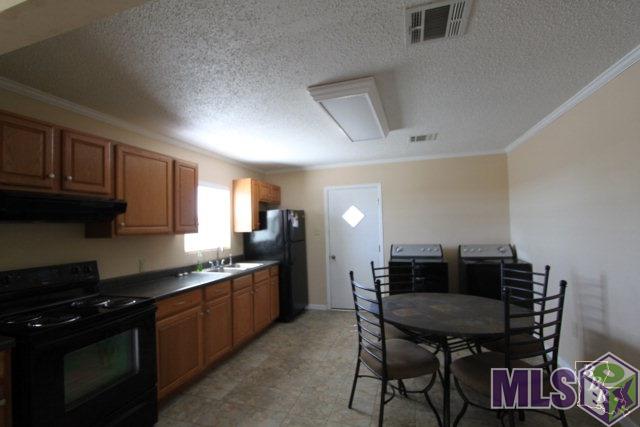 2025 Highway 1 Raceland, LA 70394 - Photo 5 of 8 Kitchen
