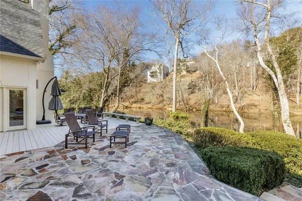 $1,925,000 | 325 Riverhall Court, Sandy Springs, GA 30350