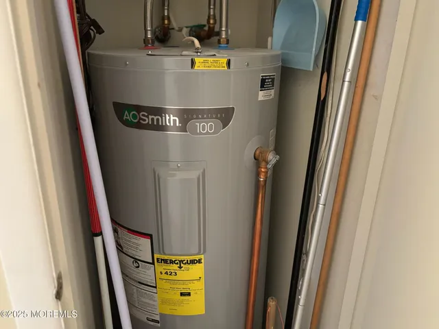 $158,000 | 791 Hudson Parkway, Whiting, NJ 08759