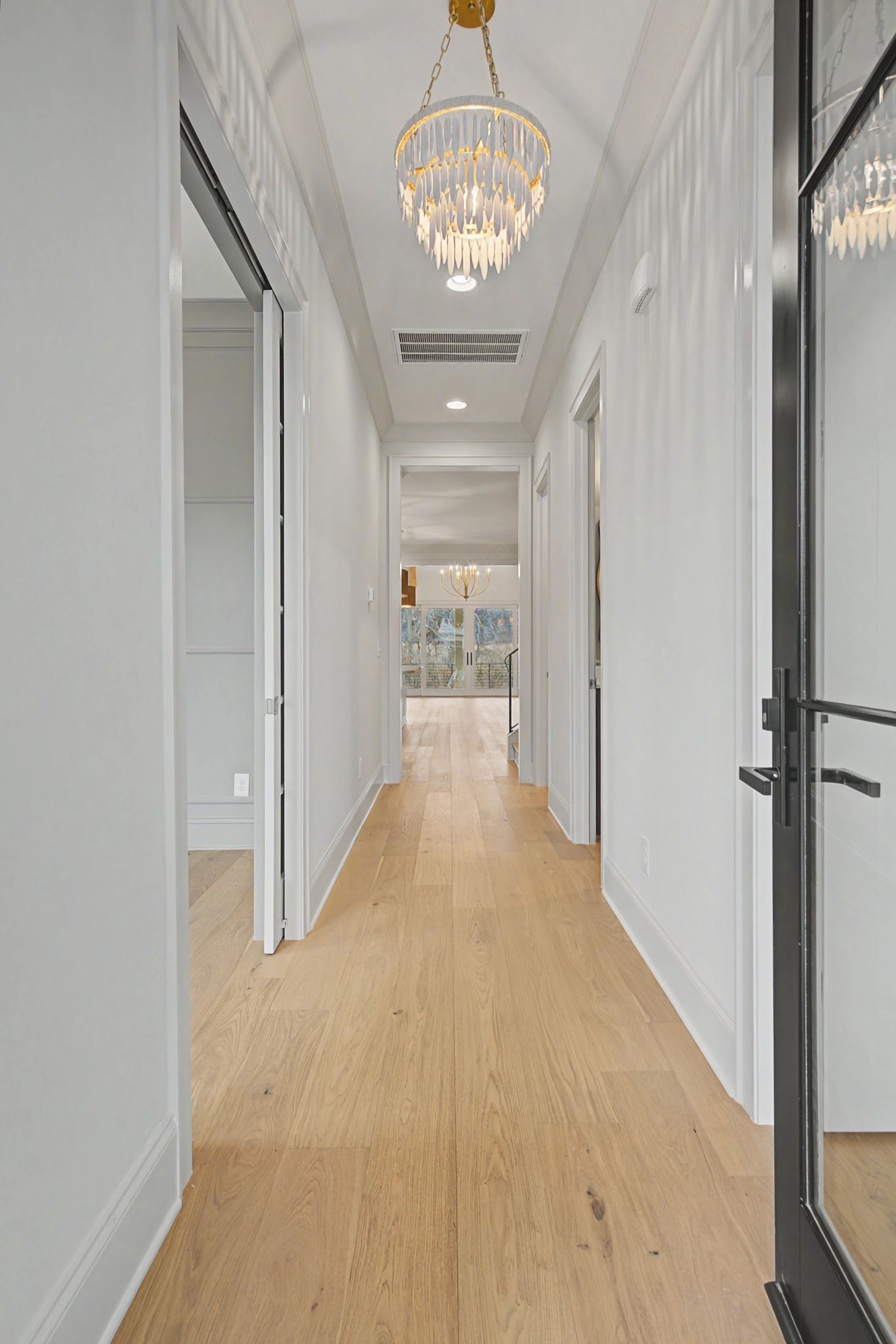 7032 Kinderhook Road Nashville, TN 37221 - Photo 6 of 91