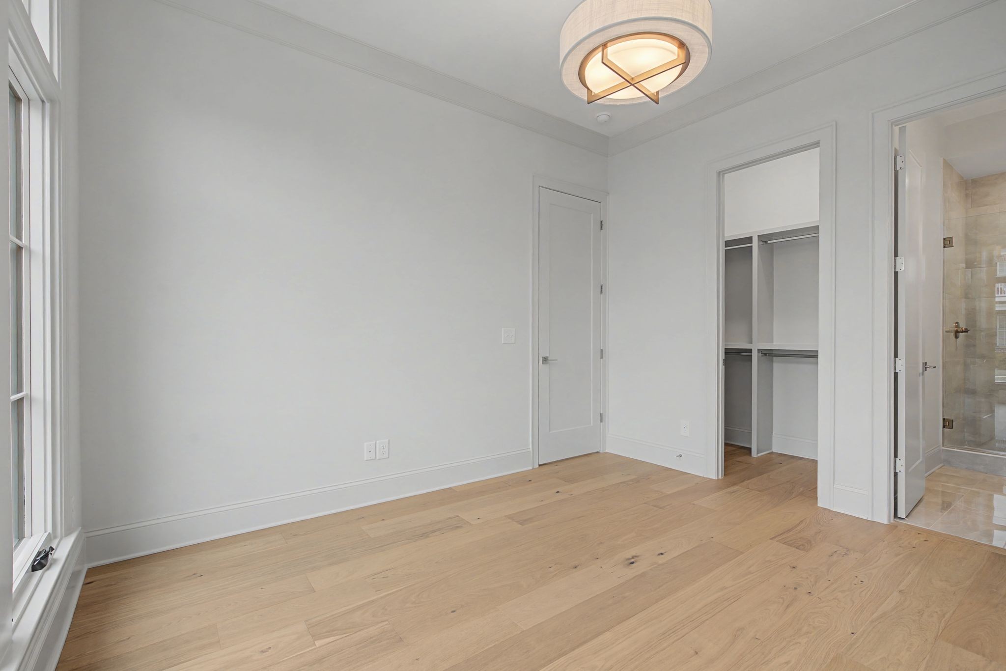 7032 Kinderhook Road Nashville, TN 37221 - Photo 9 of 91 a view of empty room with window