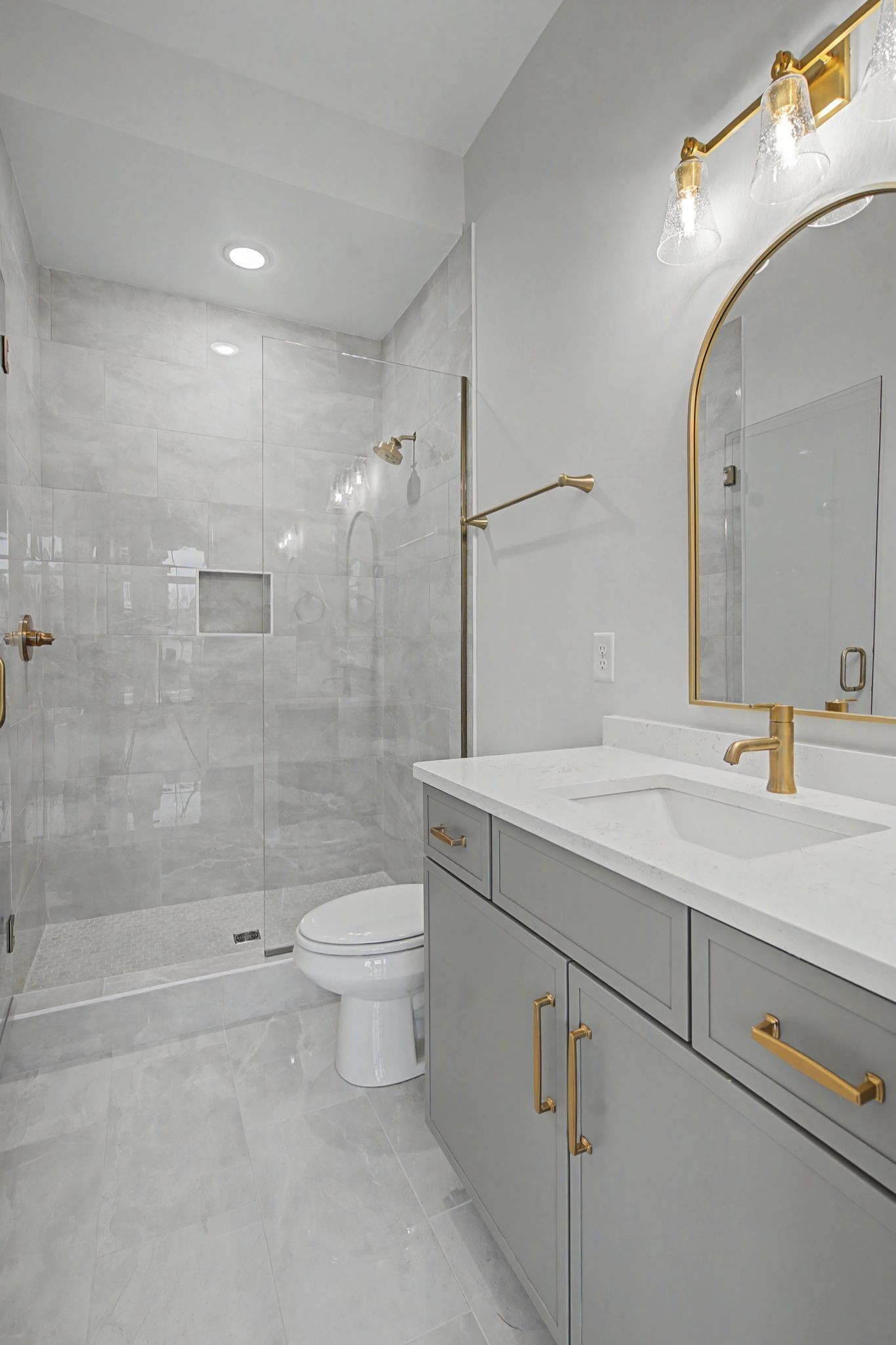 7032 Kinderhook Road Nashville, TN 37221 - Photo 10 of 91 a bathroom with a sink a toilet and shower