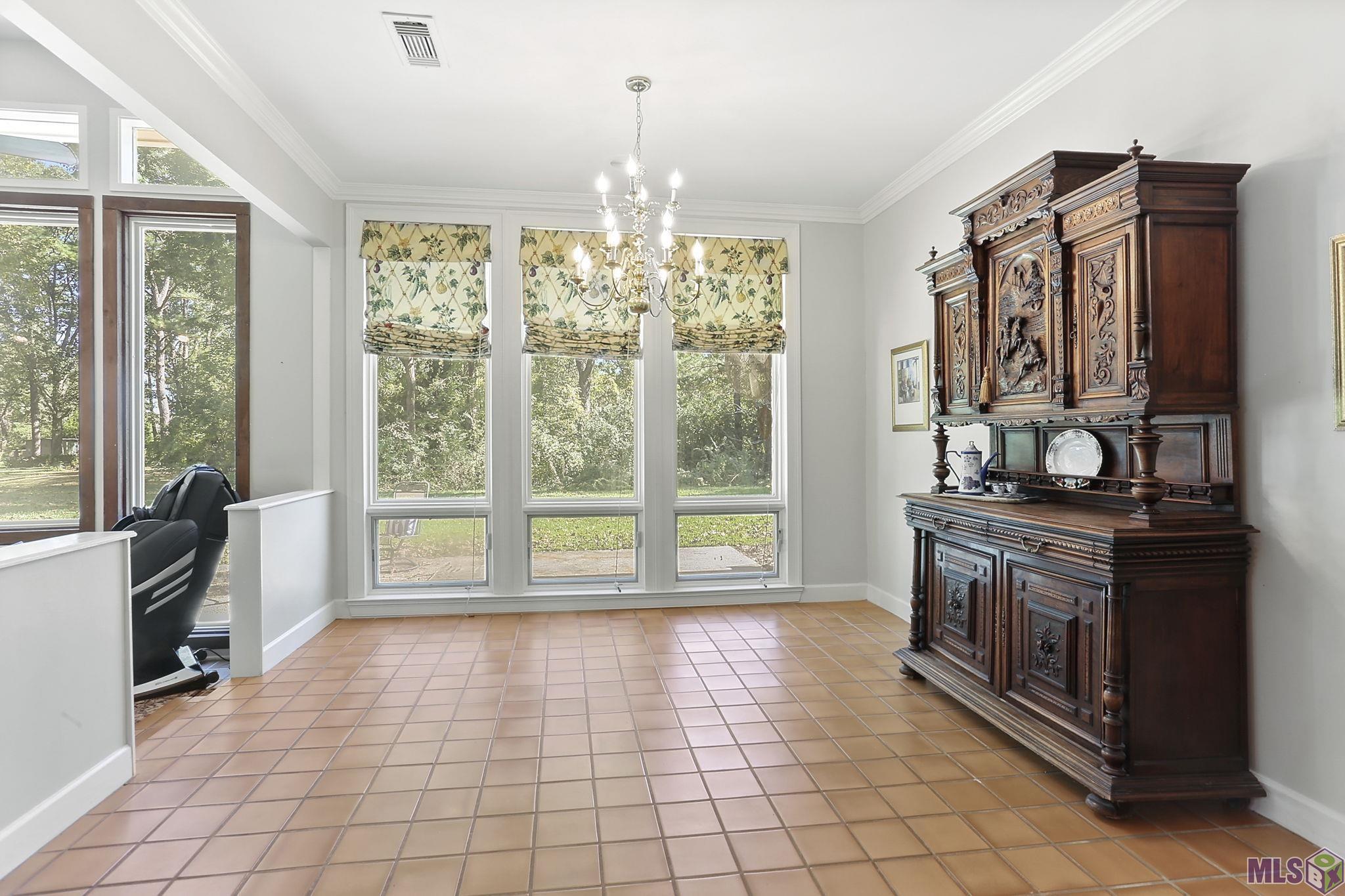 8311 Oakbrook Drive St. George, LA 70810 - Photo 6 of 19