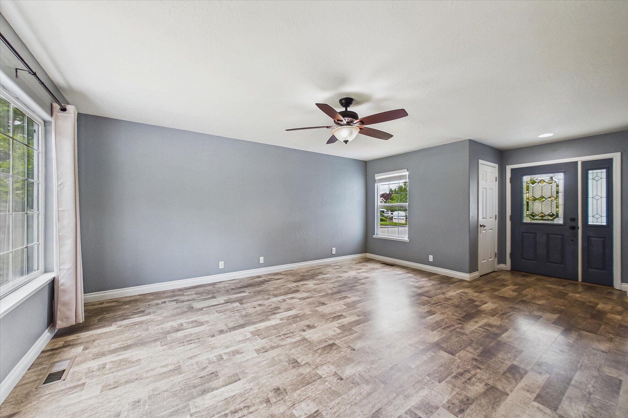 833 Springville Avenue Fortuna, CA 95540 - Photo 9 of 55