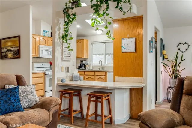 $318,000 | 51 Quinta Court, Paso Robles, CA 93446