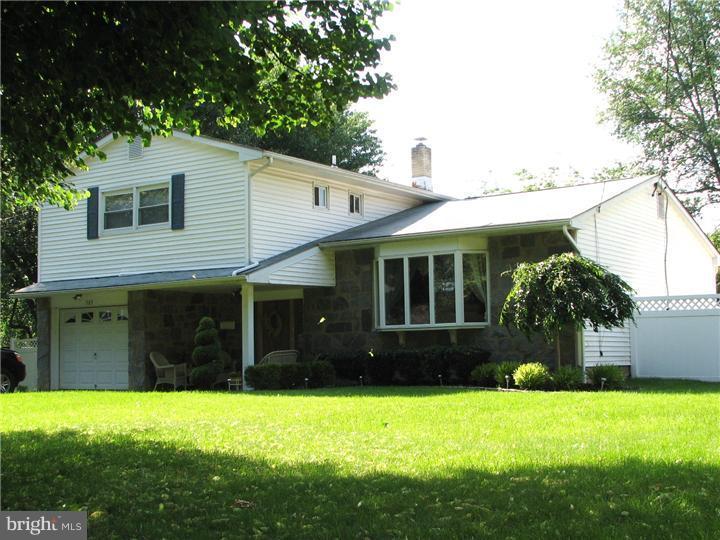 309 Parry Road Cinnaminson, NJ 08077 - Photo 1 of 25 Exterior Front