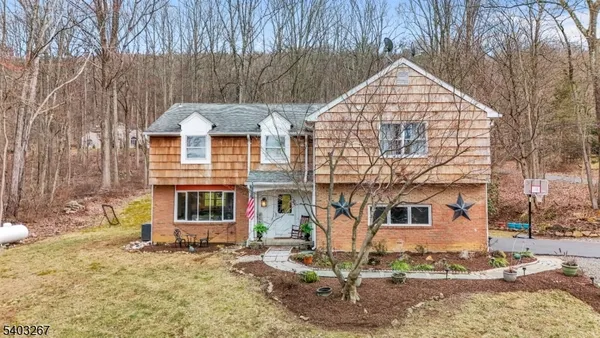 $675,000 | 158 Kings Highway, Hackettstown, NJ 07840