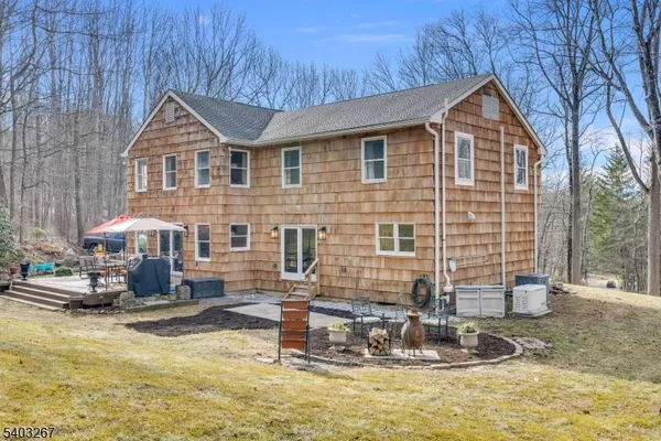 $675,000 | 158 Kings Highway, Hackettstown, NJ 07840