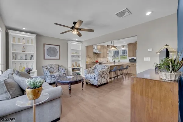 $675,000 | 158 Kings Highway, Hackettstown, NJ 07840