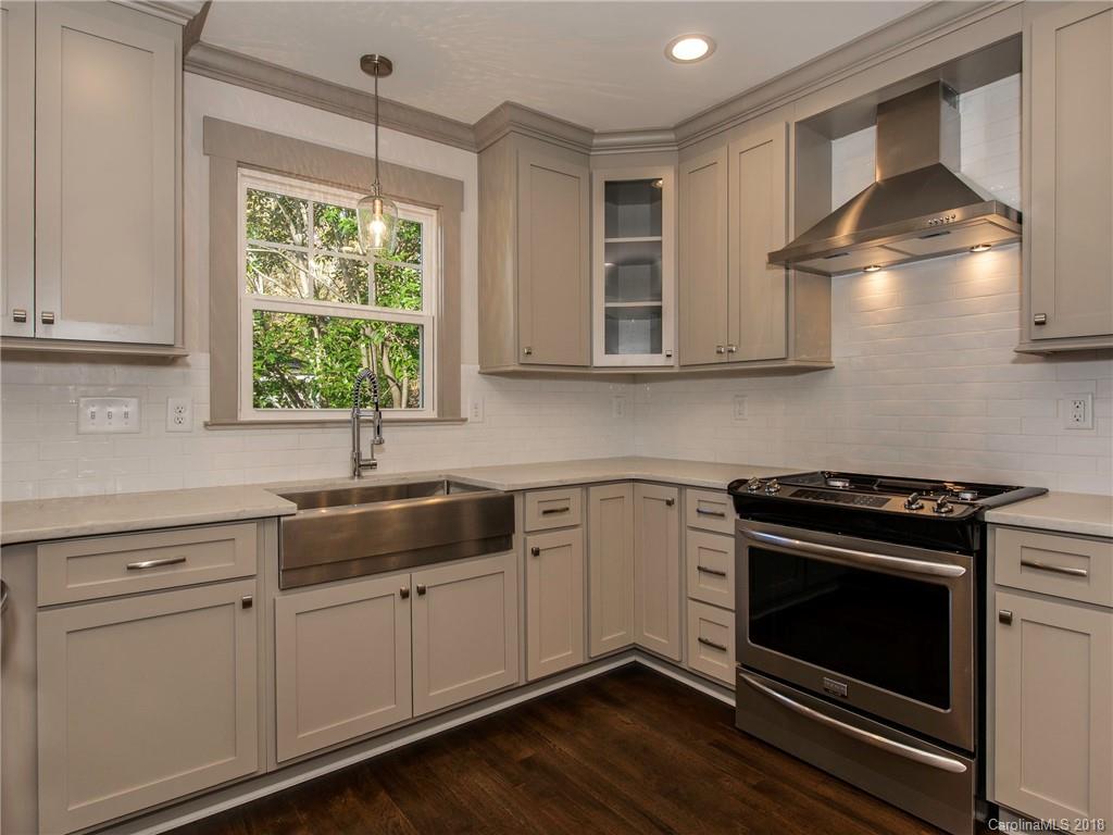 2417 Remount Road Charlotte, NC 28208 - Photo 5 of 23 Gallery Image 5