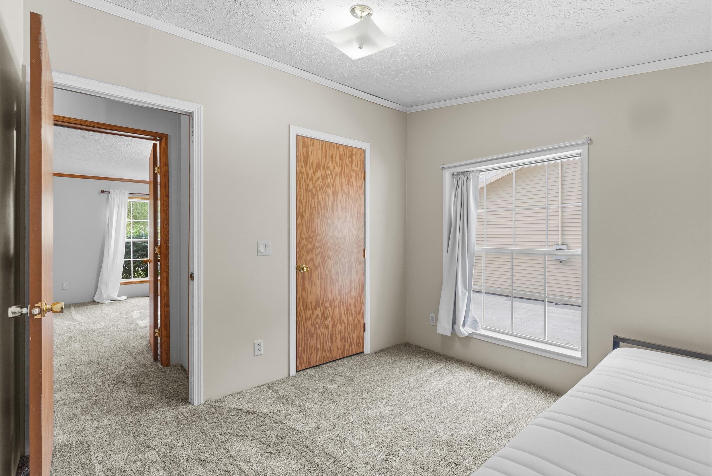 880 North East Street Fenton, MI 48430 - Photo 24 of 33 50213327-a90878af-46c9-4458-9d8a-2ffc4ed83646.JPG