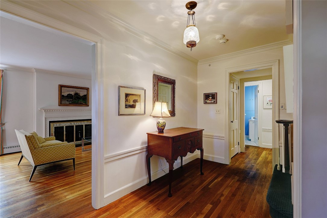 21 Harwich Road Providence, RI 02906 - Photo 3 of 50 Gallery Image 3